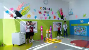 Read more about the article The kindergarten students of HAS celebrated their Color Day with fun and enthusiasm